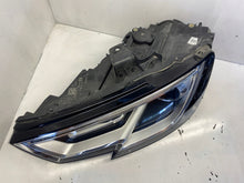 Laden Sie das Bild in den Galerie-Viewer, Frontscheinwerfer Audi A3 8V0941005H Links Scheinwerfer Headlight