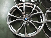Laden Sie das Bild in den Galerie-Viewer, 4x Alufelge 17 Zoll 7.5" 5x112 30ET Glanz Grau 6883518 BMW 4 Rim Wheel FEL5646150647dr