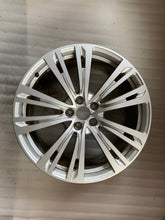 Laden Sie das Bild in den Galerie-Viewer, 1x Alufelge 20 Zoll 9.0" 5x112 40ET 4N0601025Q Audi A8 D5 Rim Wheel FEL6243136368as