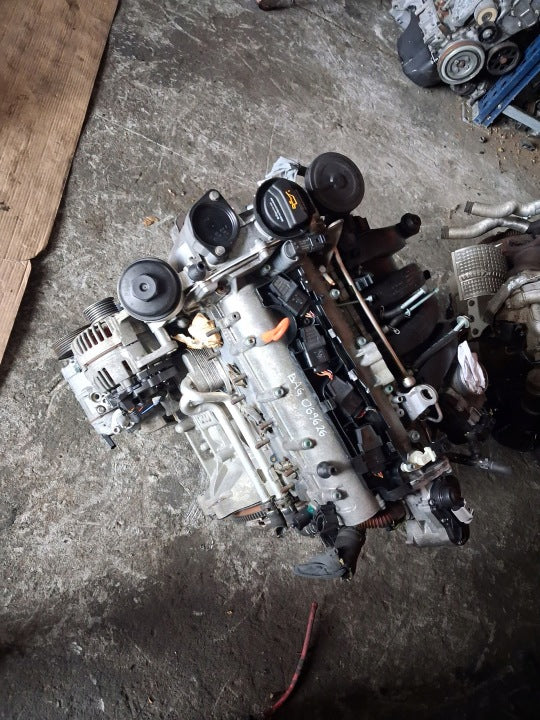 Motor Audi VW A3 Golf V Touran I BAG 1.6 FSI 85kW Diesel Engine Komplett MOT8878829800dk