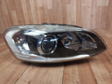 Load image into Gallery viewer, Frontscheinwerfer Volvo Xc60 I 31358106 Xenon Rechts Scheinwerfer Headlight SCH7421342385no