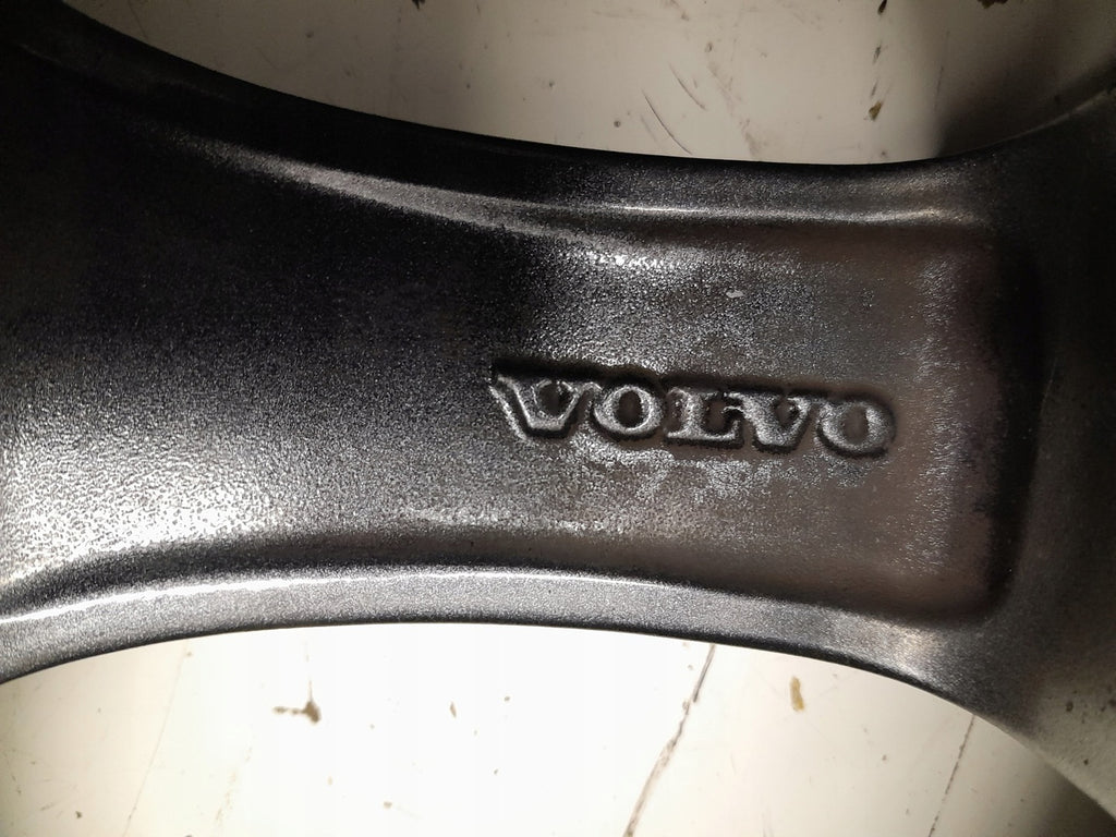 1x Alufelge 18 Zoll 8.0" 5x108 55ET 30778090 Volvo S80 V60 V70 Rim Wheel