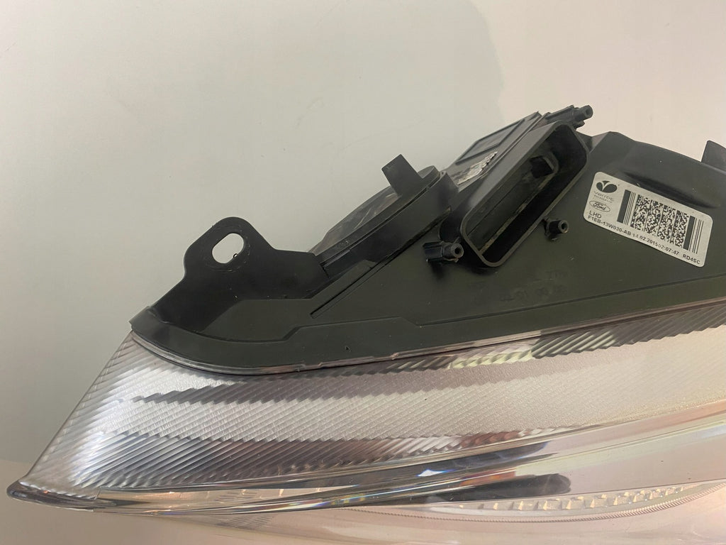 Frontscheinwerfer Ford Focus F1EB-13W030-AD Links Scheinwerfer Headlight SCH2597739724nr