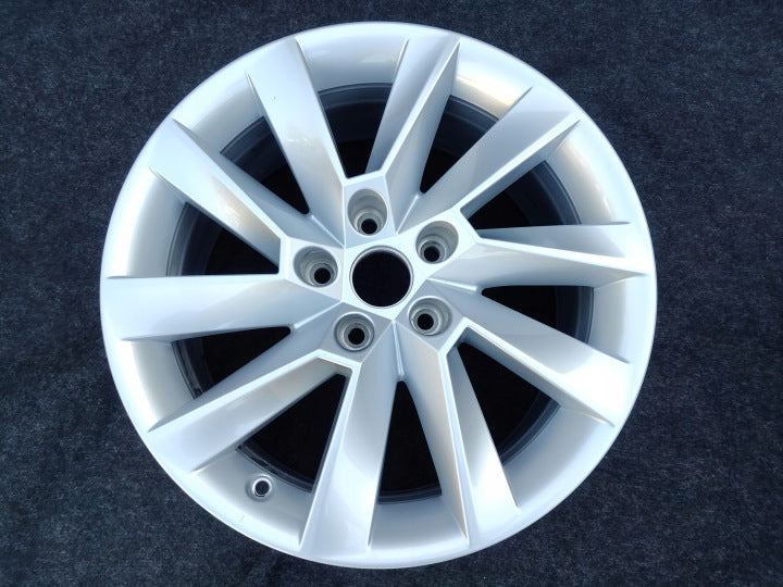 1x Alufelge 17 Zoll 7.0" 5x112 40ET Glanz Silber 3V0601025C Skoda Superb Iii FEL7365126029qj