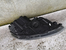 Laden Sie das Bild in den Galerie-Viewer, Frontscheinwerfer VW Polo 2G194005 Links Scheinwerfer Headlight SCH5064436670es
