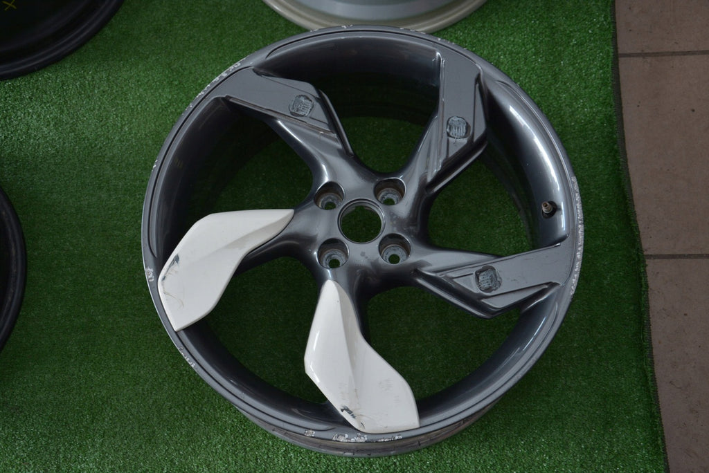 1x Alufelge 18 Zoll 7.5" 4x100 47ET Glanz GM13380525 Opel Rim Wheel
