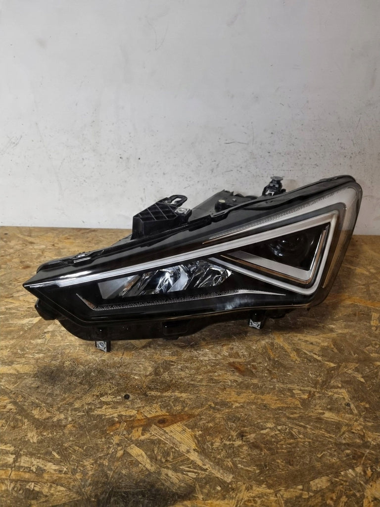 Frontscheinwerfer Seat Leon 5EB941007G LED Links Scheinwerfer Headlight