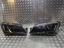 Laden Sie das Bild in den Galerie-Viewer, Frontscheinwerfer Skoda Superb III 3V1941015A Xenon Links Scheinwerfer Headlight