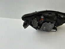 Laden Sie das Bild in den Galerie-Viewer, Frontscheinwerfer Iveco Daily I 05802711800 LED Links Scheinwerfer Headlight SCH2456274292nf