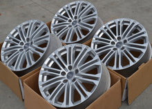 Laden Sie das Bild in den Galerie-Viewer, 4x Alufelge 18 Zoll 8.0" 5x112 31ET Glanz Silber 8W0601025 Audi A4 Rim Wheel FEL9298595756ic
