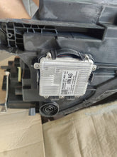 Load image into Gallery viewer, Frontscheinwerfer Skoda Superb I 3P1941015 Ein Stück (Rechts oder Links) SCH6959828813jb