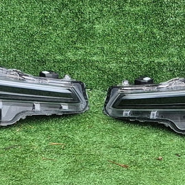 Frontscheinwerfer Toyota Corolla Hatchback 81110-02X10 Rechts Headlight SCH4924314445ne
