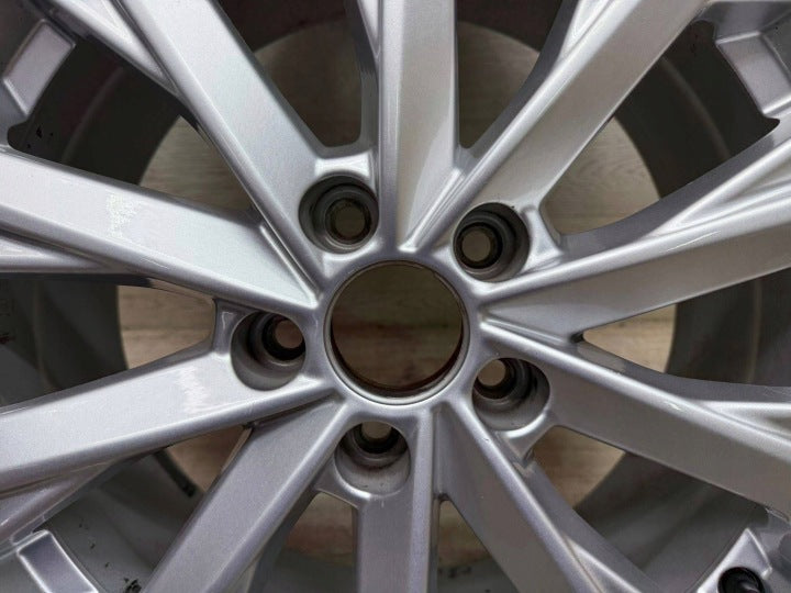1x Alufelge 17 Zoll 8W0601025L Audi A4 B9 Rim Wheel FEL4807364284ut