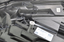 Laden Sie das Bild in den Galerie-Viewer, Frontscheinwerfer Mercedes-Benz Eqa A2439069000KZ A2439069000 LED Rechts SCH5770225420eb