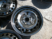 Load image into Gallery viewer, 4x Alufelge 15 Zoll 6.0" 5x112 47ET Silber VW Caddy V Golf III Jetta VI Touran FEL5284756624vi