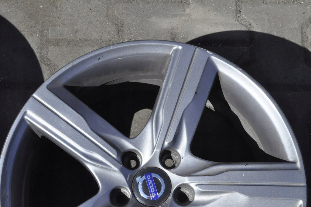 1x Alufelge 18 Zoll 8.0" 5x108 55ET 31445218 Volvo Rim Wheel