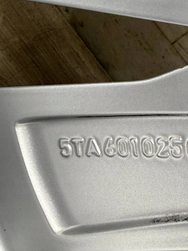 1x Alufelge 16 Zoll 5TA601025Q VW Touran Rim Wheel FEL5829155146bc