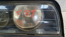 Laden Sie das Bild in den Galerie-Viewer, Frontscheinwerfer BMW 7 E38 0301043202 8352022 Rechts Scheinwerfer Headlight SCH9756463678op