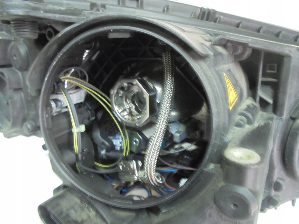 Frontscheinwerfer Skoda Yeti 5L1941015C Xenon Links Scheinwerfer Headlight