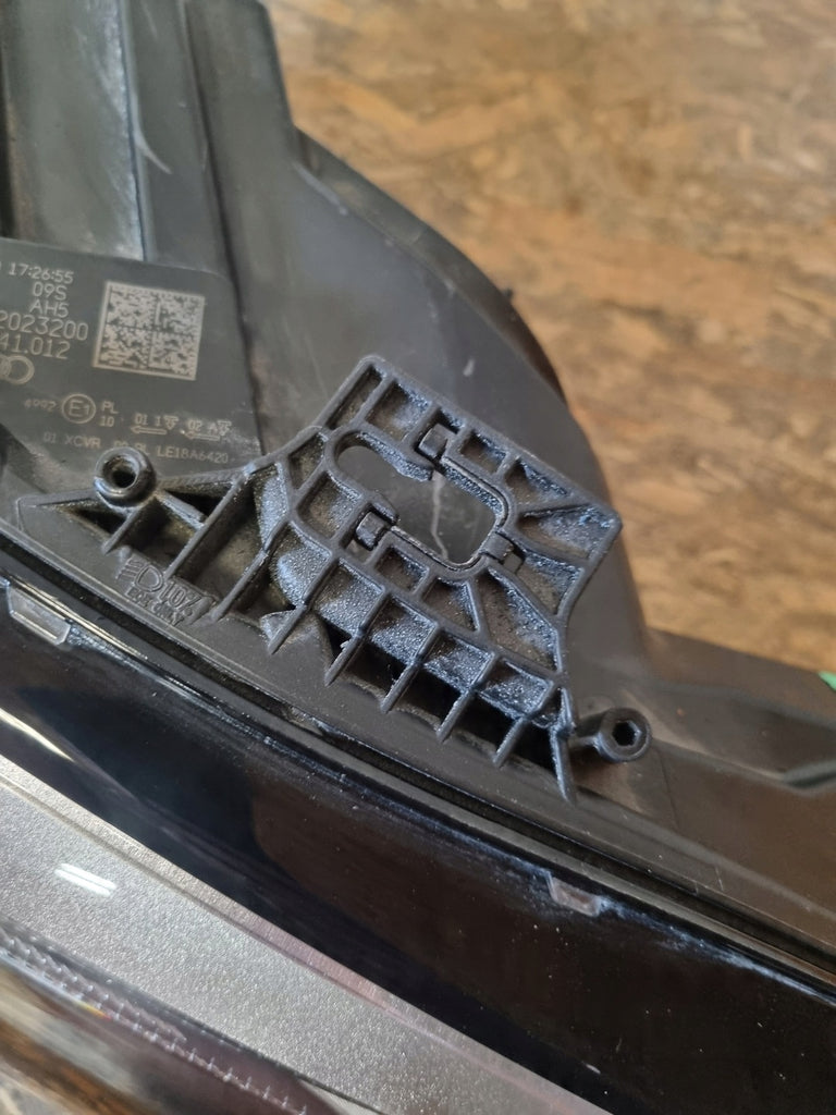 Frontscheinwerfer Audi A5 LED Rechts Scheinwerfer Headlight