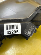 Load image into Gallery viewer, Frontscheinwerfer Mazda Cx5 Cx-5 KB8N51030 LED Rechts Scheinwerfer Headlight SCH9066161157pn