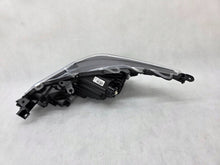 Laden Sie das Bild in den Galerie-Viewer, Frontscheinwerfer Toyota Corolla 81110-02T61 LED Rechts Scheinwerfer Headlight SCH8351532751qh