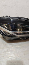 Laden Sie das Bild in den Galerie-Viewer, Frontscheinwerfer Skoda Superb 3P1941016B LED Rechts Scheinwerfer Headlight SCH1598411924iz