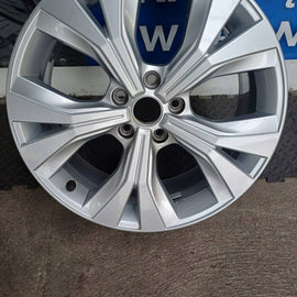 1x Alufelge 18 Zoll 7.0