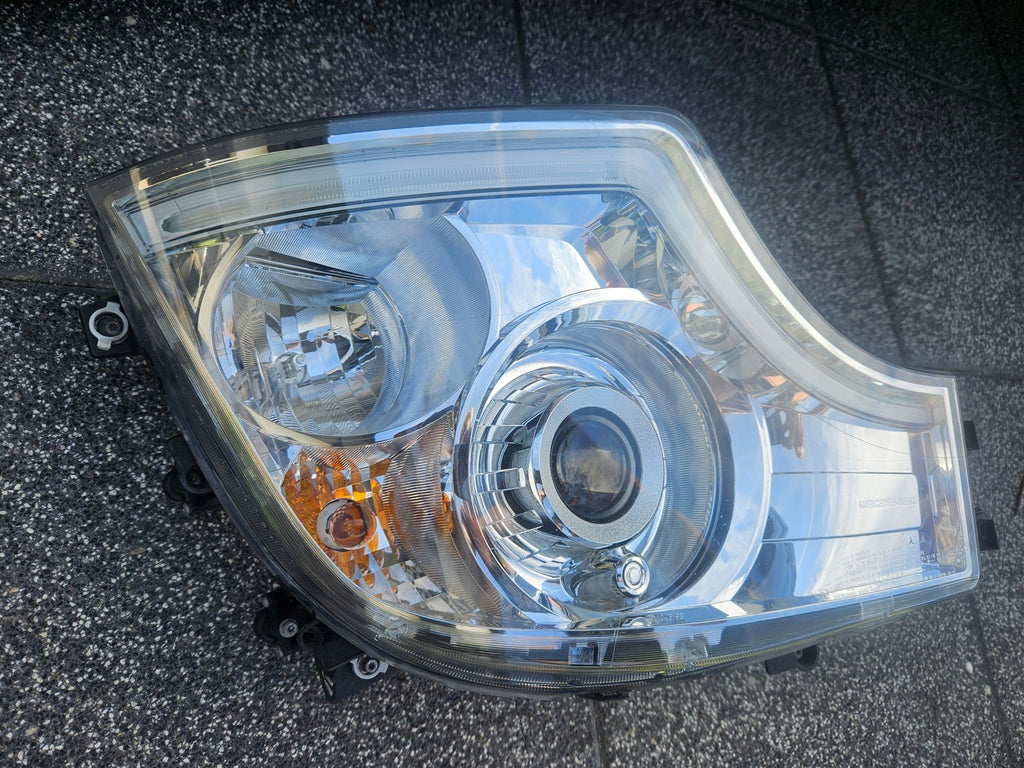 Frontscheinwerfer Mercedes-Benz A9618205339 Xenon Rechts Scheinwerfer Headlight