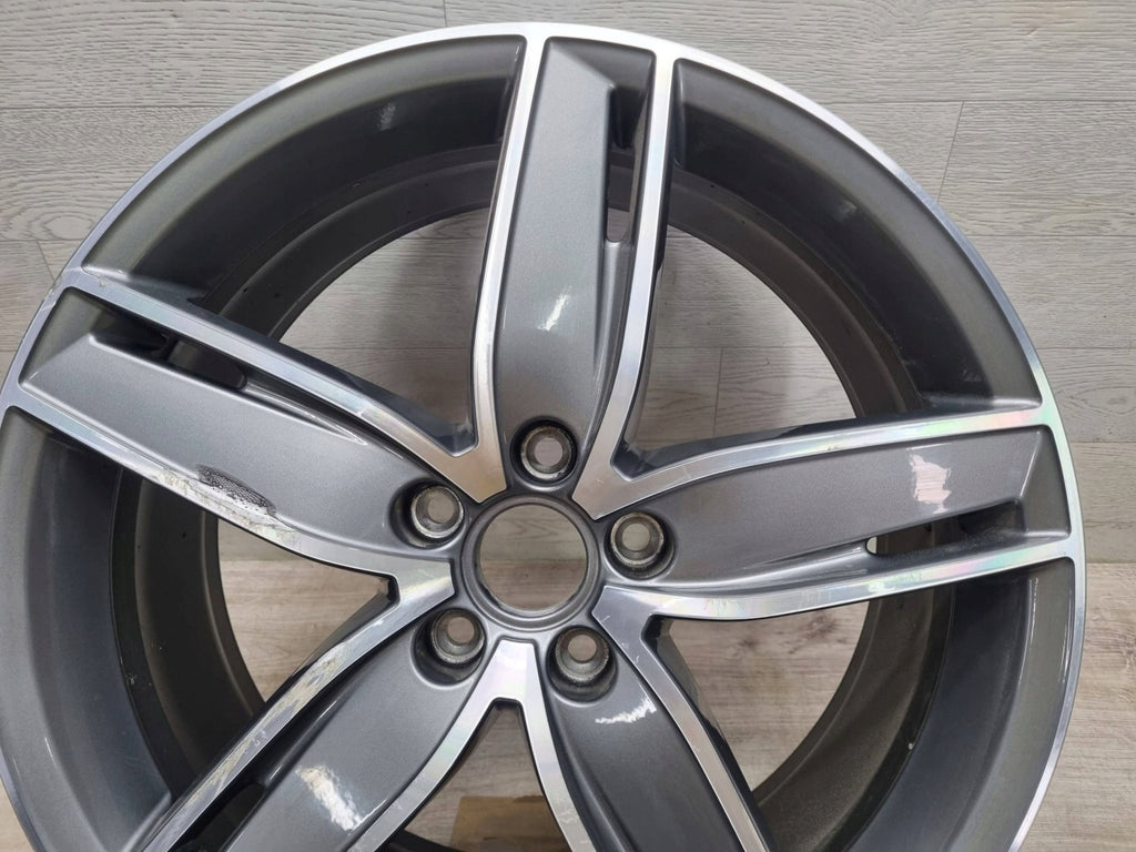 1x Alufelge 19 Zoll 8V0601025AS Audi A3 Rim Wheel FEL7064491303cm