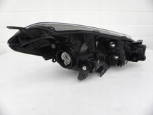 Load image into Gallery viewer, Frontscheinwerfer Toyota Yaris LED Ein Stück (Rechts oder Links) Headlight