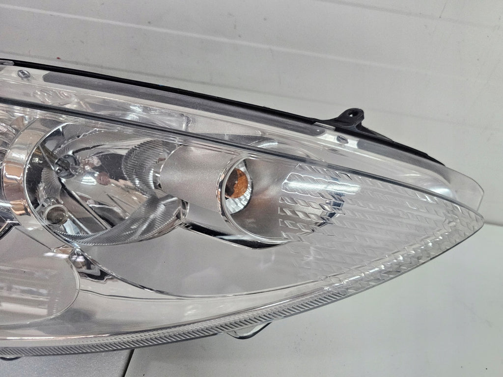 Frontscheinwerfer Ford Fiesta Rechts Scheinwerfer Headlight