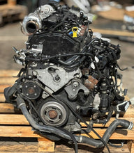 Laden Sie das Bild in den Galerie-Viewer, Motor Ford Kuga III YLDC 2.0 TDCI 150PS 110kW 160TKm 2021 Diesel Engine Komplett MOT3185482752kw