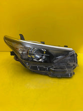 Laden Sie das Bild in den Galerie-Viewer, Frontscheinwerfer Toyota Auris 81110-02K30 LED Rechts Scheinwerfer Headlight SCH8623232976ch