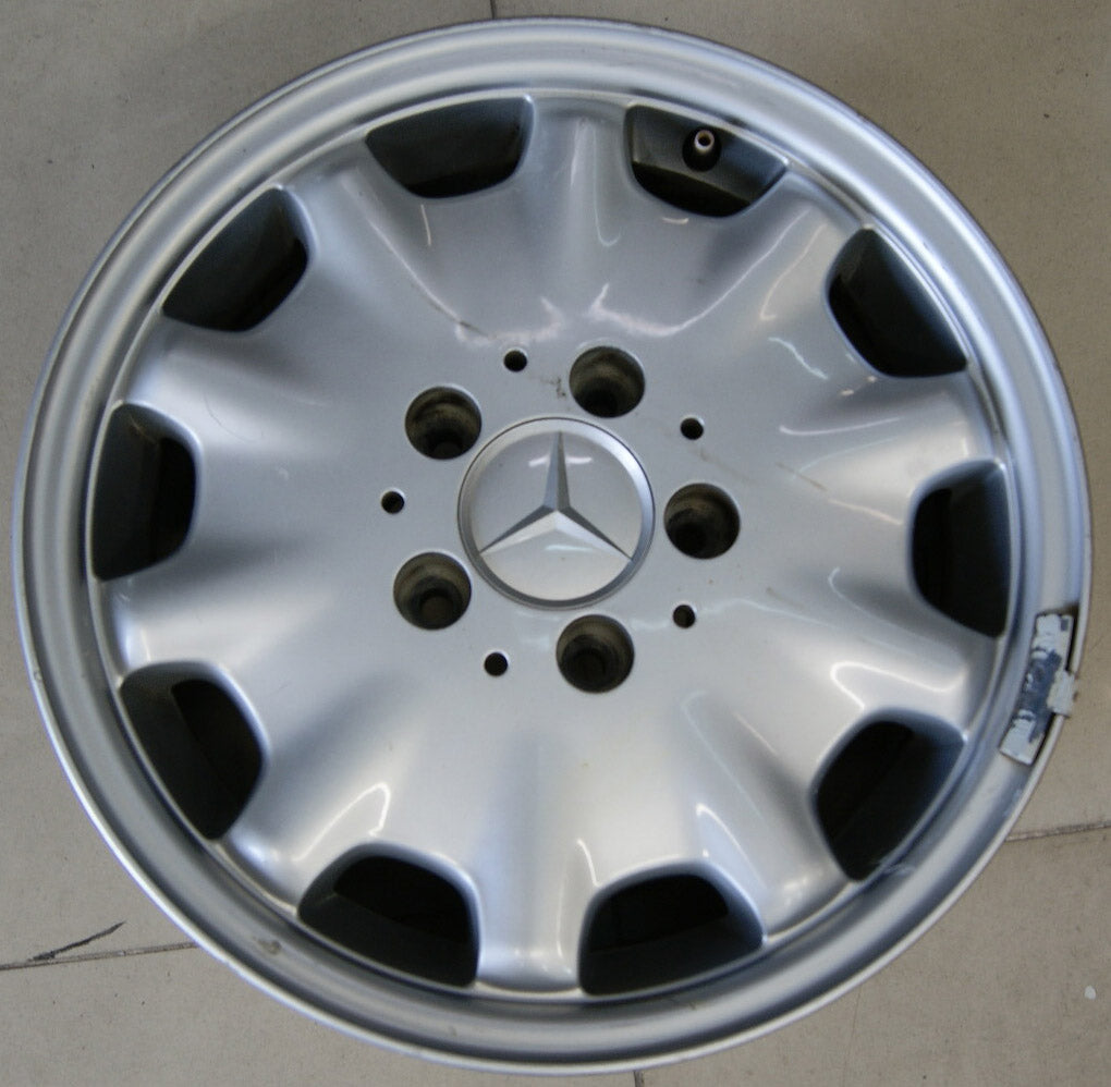 4x Alufelge 15 Zoll 7.0" 5x112 37ET Glanz Silber 2104010102 Mercedes-Benz W210