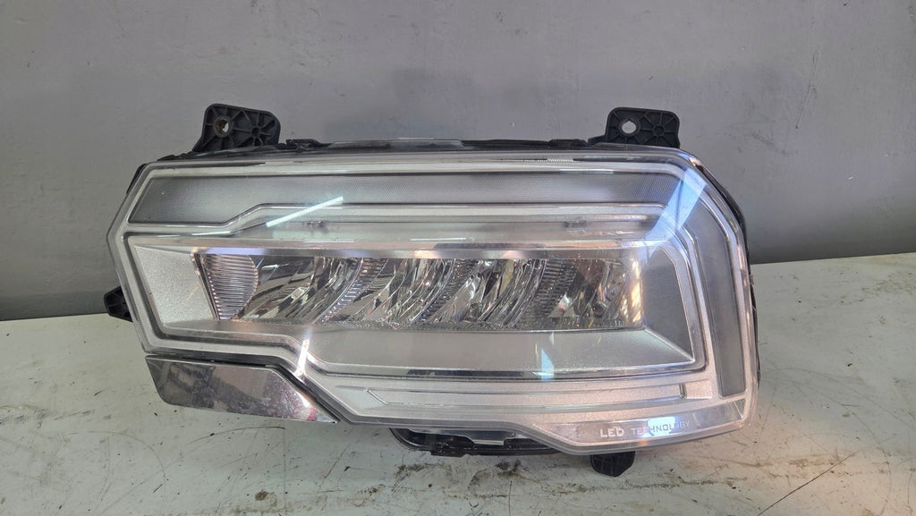 Frontscheinwerfer Daf 2188984 Links Scheinwerfer Headlight SCH9055773783cp