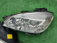 Laden Sie das Bild in den Galerie-Viewer, Frontscheinwerfer Mercedes-Benz W204 A2048200161 Ein Satz Scheinwerfer Headlight SCH1599011404kt