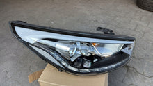 Laden Sie das Bild in den Galerie-Viewer, Frontscheinwerfer Hyundai Ix35 35XLPP13 Xenon Rechts Scheinwerfer Headlight SCH1214237613sw