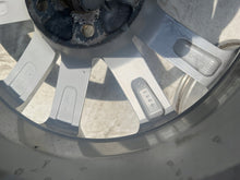 Load image into Gallery viewer, 1x Alufelge 17 Zoll 7.0&quot; 5x114.3 131224 Nissan Qashqai Rim Wheel