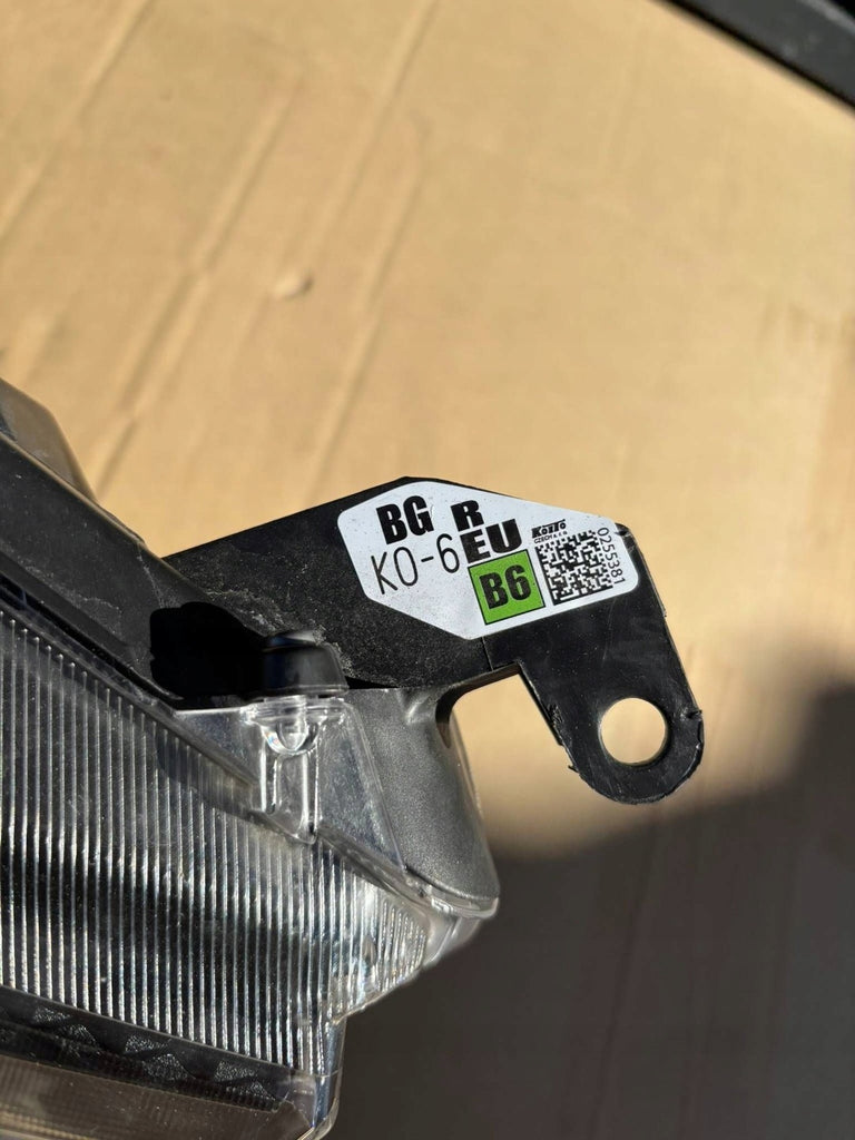 Frontscheinwerfer Toyota Yaris Rechts Scheinwerfer Headlight