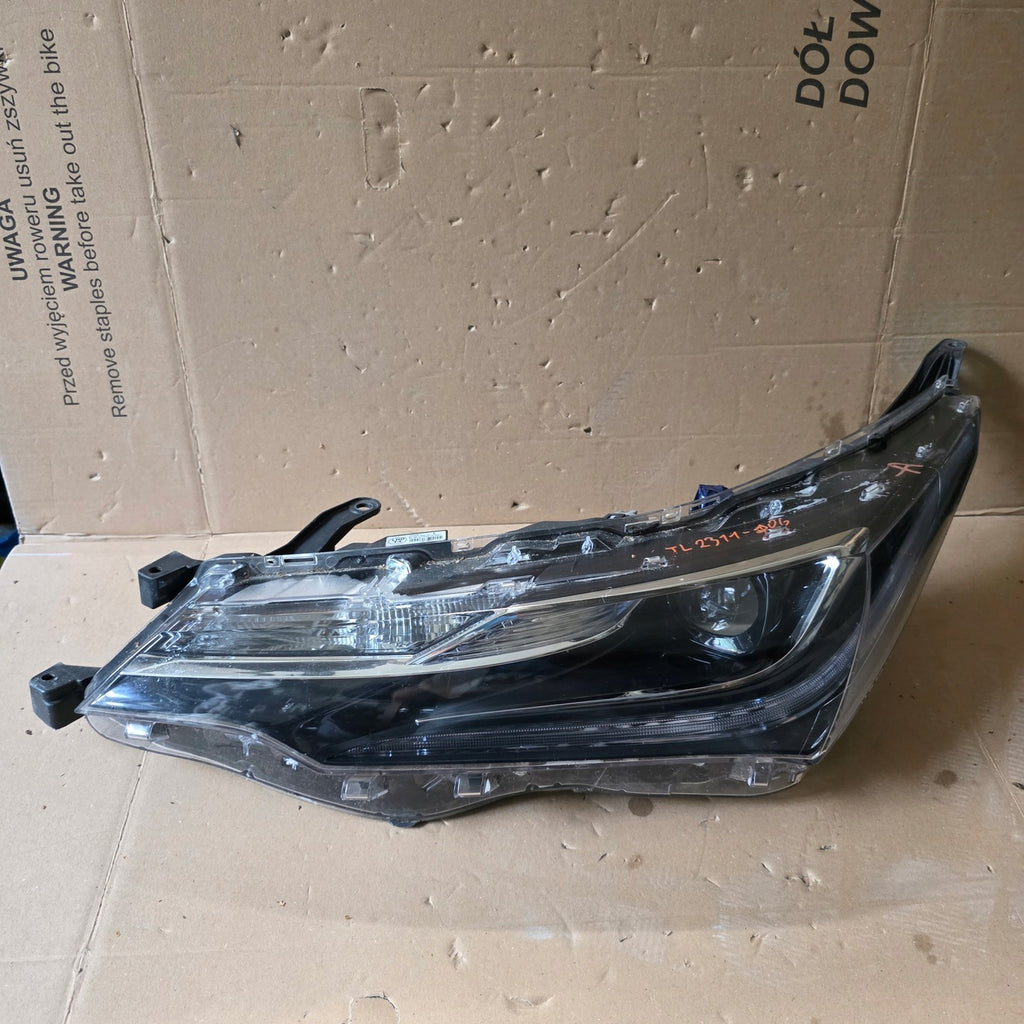 Frontscheinwerfer Toyota Corolla 81150-02L70 Links Scheinwerfer Headlight SCH5356640183ug