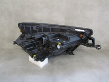 Laden Sie das Bild in den Galerie-Viewer, Frontscheinwerfer Skoda Kamiq 658941017D LED Ein Stück (Rechts oder Links) SCH1875753831un