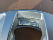 Load image into Gallery viewer, 1x Alufelge 17 Zoll 7.0" 5x114.3 37ET 124R-001522 Renault Rim Wheel FEL2625484255ac