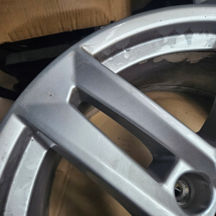 1x Alufelge 17 Zoll 7.0" 5x112 42ET Glanz Silber Audi A4 B9 Rim Wheel FEL4037934922jf