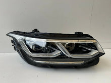 Load image into Gallery viewer, Frontscheinwerfer VW Tiguan 5NB941082C Rechts Scheinwerfer Headlight