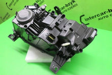 Load image into Gallery viewer, Frontscheinwerfer Dacia Duster 260107725R LED Rechts Scheinwerfer Headlight SCH1704493826ne