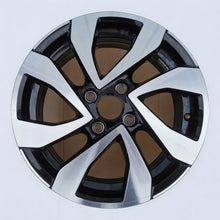 Load image into Gallery viewer, 1x Alufelge 15 Zoll 5.5&quot; 4x100 41ET Glanz Schwarz 1S0601025CE VW Saj Rim Wheel