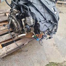 Laden Sie das Bild in den Galerie-Viewer, Motor BMW E60 E90 N43 Benzin Engine Komplett