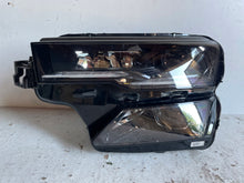 Laden Sie das Bild in den Galerie-Viewer, Frontscheinwerfer Skoda Karoq 57B941035 LED Links Scheinwerfer Headlight SCH2609338780dm