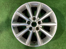 Load image into Gallery viewer, 1x Alufelge 16 Zoll 7.0" 5x108 50ET F1EC-B1B Ford Focus Iii Rim Wheel FEL8267726573km